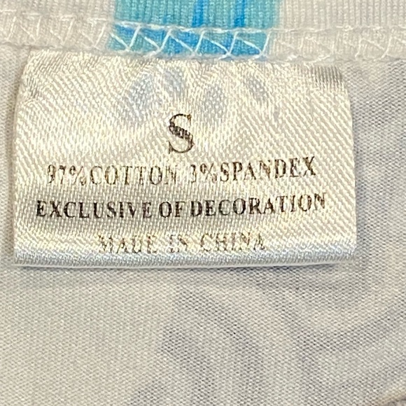 Snowmen with scarfs dress - Picture 4 of 4